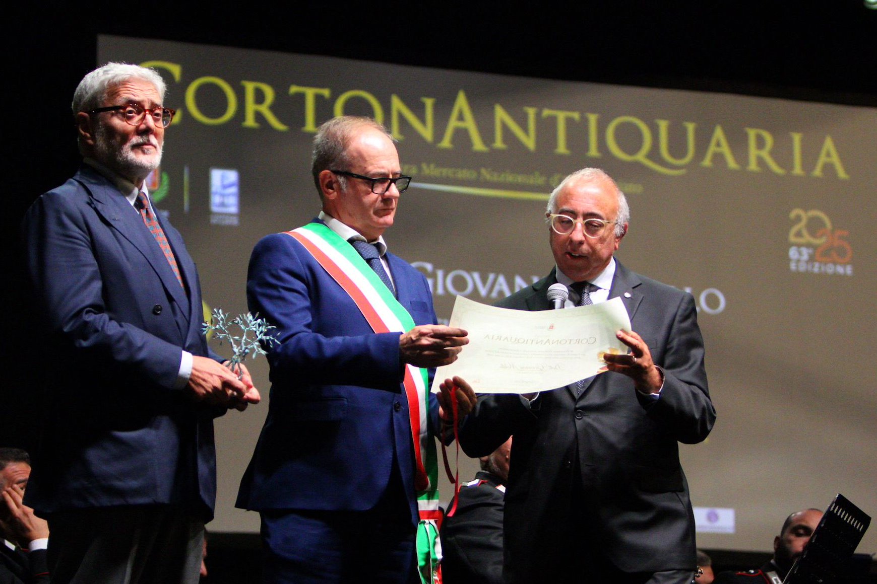 Premio CortonAntiquaria a Giovanni Melillo, le foto della serata